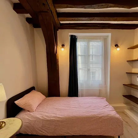 7 Saint-germain Louvre Apartmán